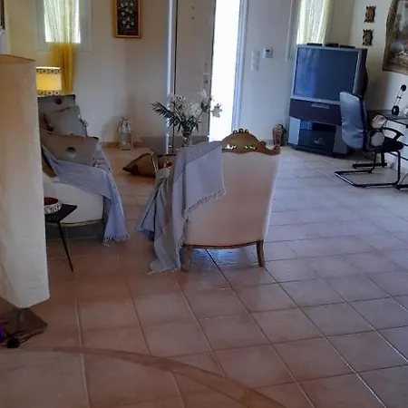 Maisonette Milokopi *